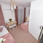 Rezydencja Zator Apartment *