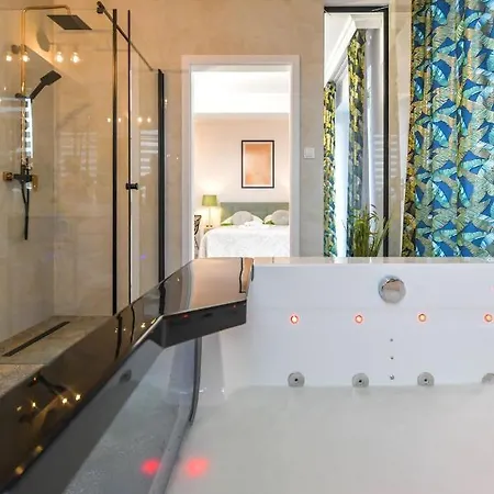 Rezydencja Zator Apartman *